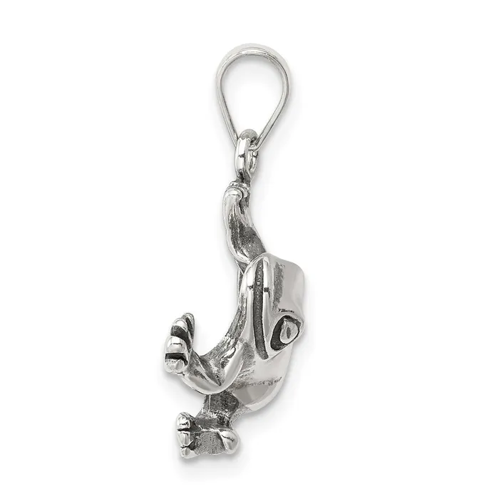 Rings TreasureFineJewelers Sterling Silver Antiqued Frog Charm