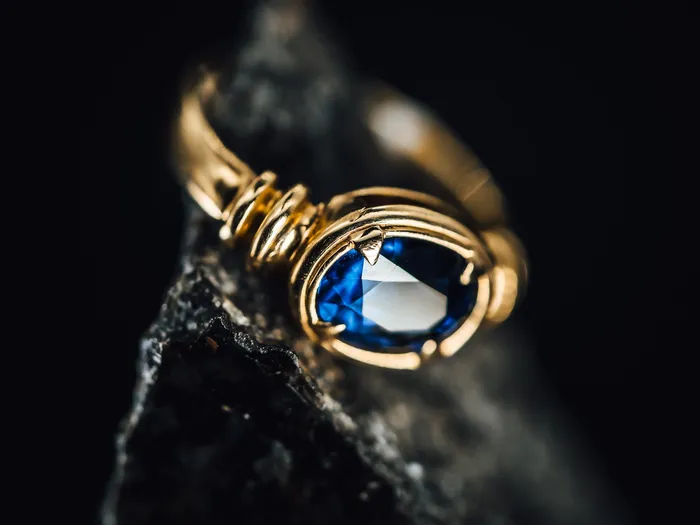 14k Yellow Gold Blue Spinel Ring Art FX fine jewelry Rings